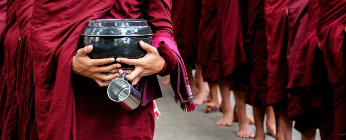 detail-of-buddhist-monks-crowd-and-person-holding-PKCY67V.jpg detail-of-buddhist-monks-crowd-and-person-holding-PKCY67V.jpg
